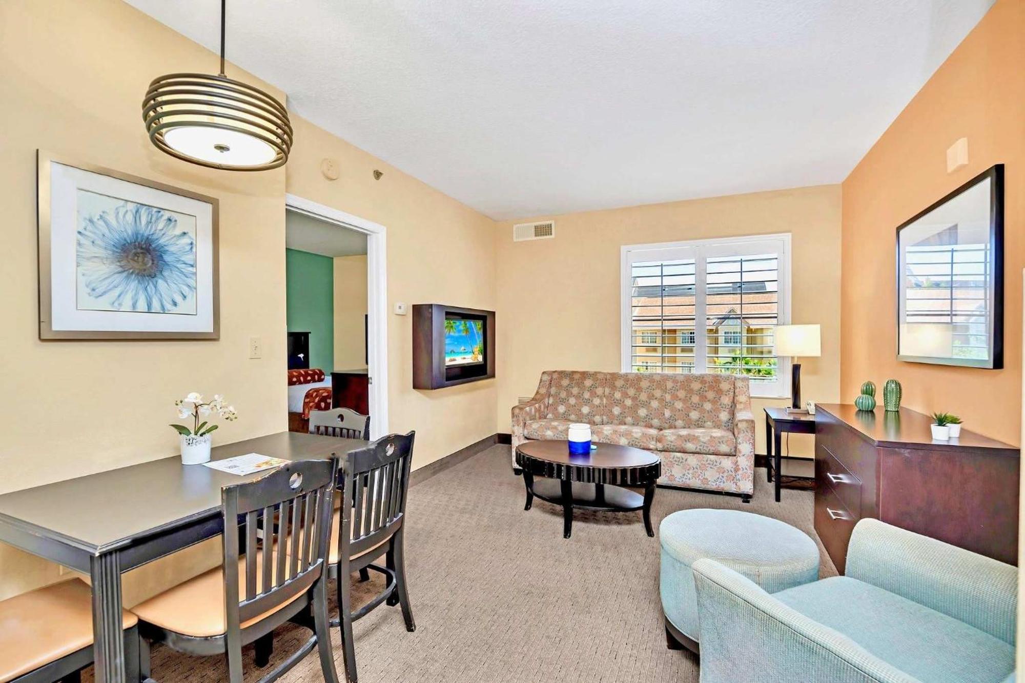 Near W Pool Arcade And Hot Tub Orlando