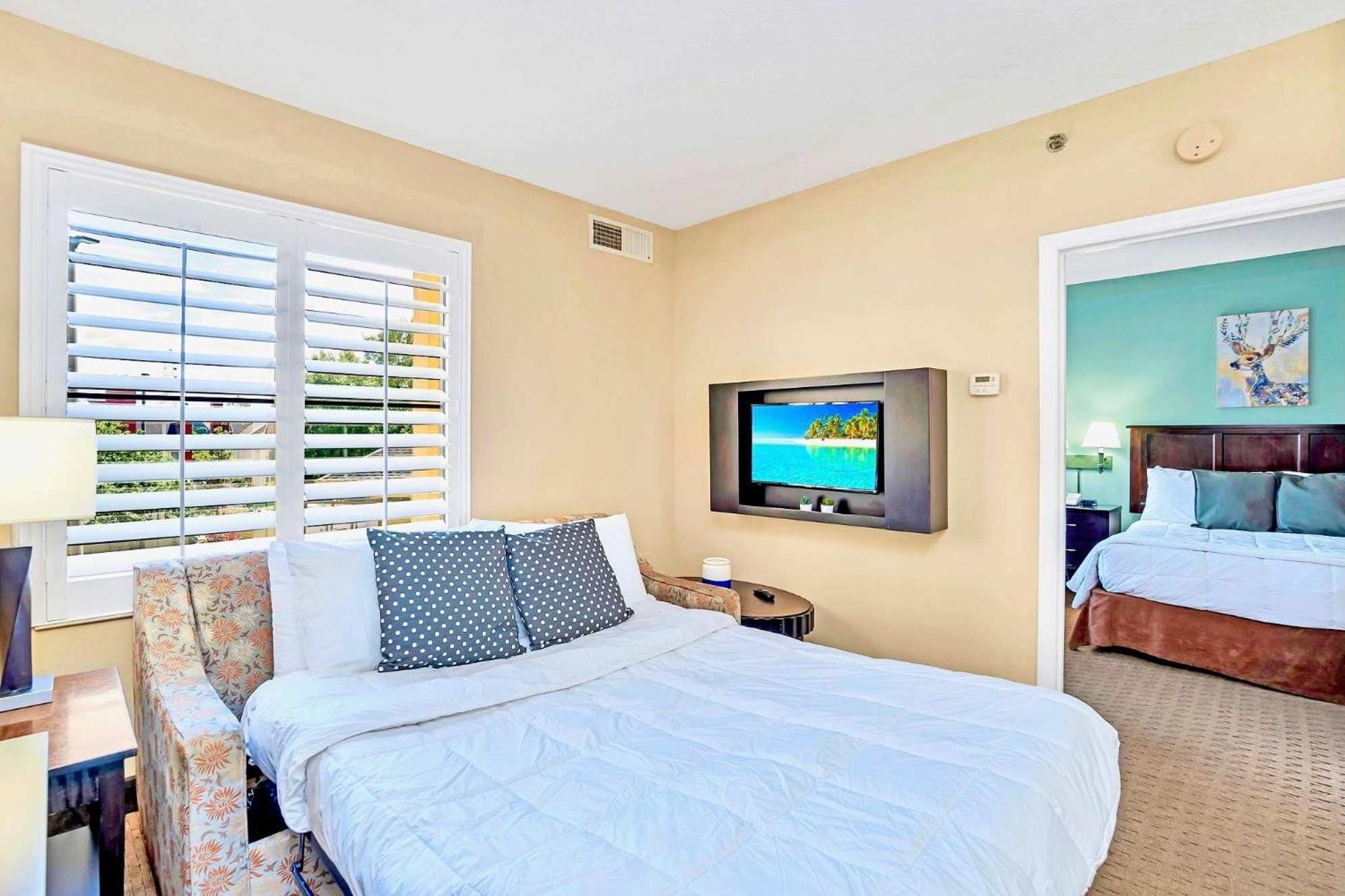 Near W Pool Arcade And Hot Tub * Orlando